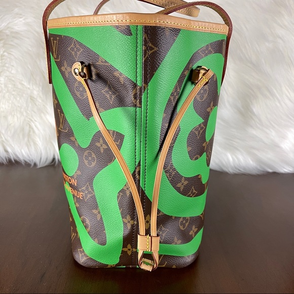 Louis Vuitton Hawaii Neverfull MM Tote w Pouch - Picture 6 of 16